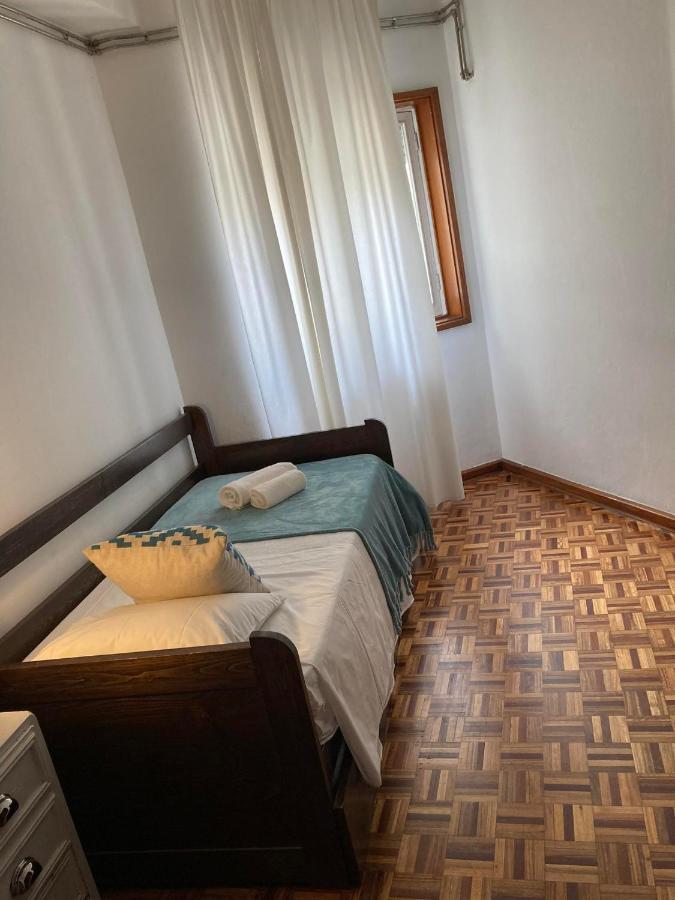 Apartamento Trav. Santa Luzia ミランデラ エクステリア 写真